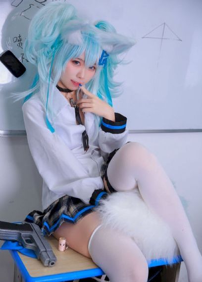 一部皇上吃宫女奶三级_影视大全在线观看